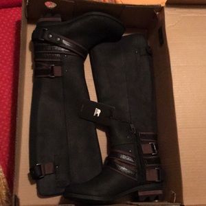 Brand new sorel boots